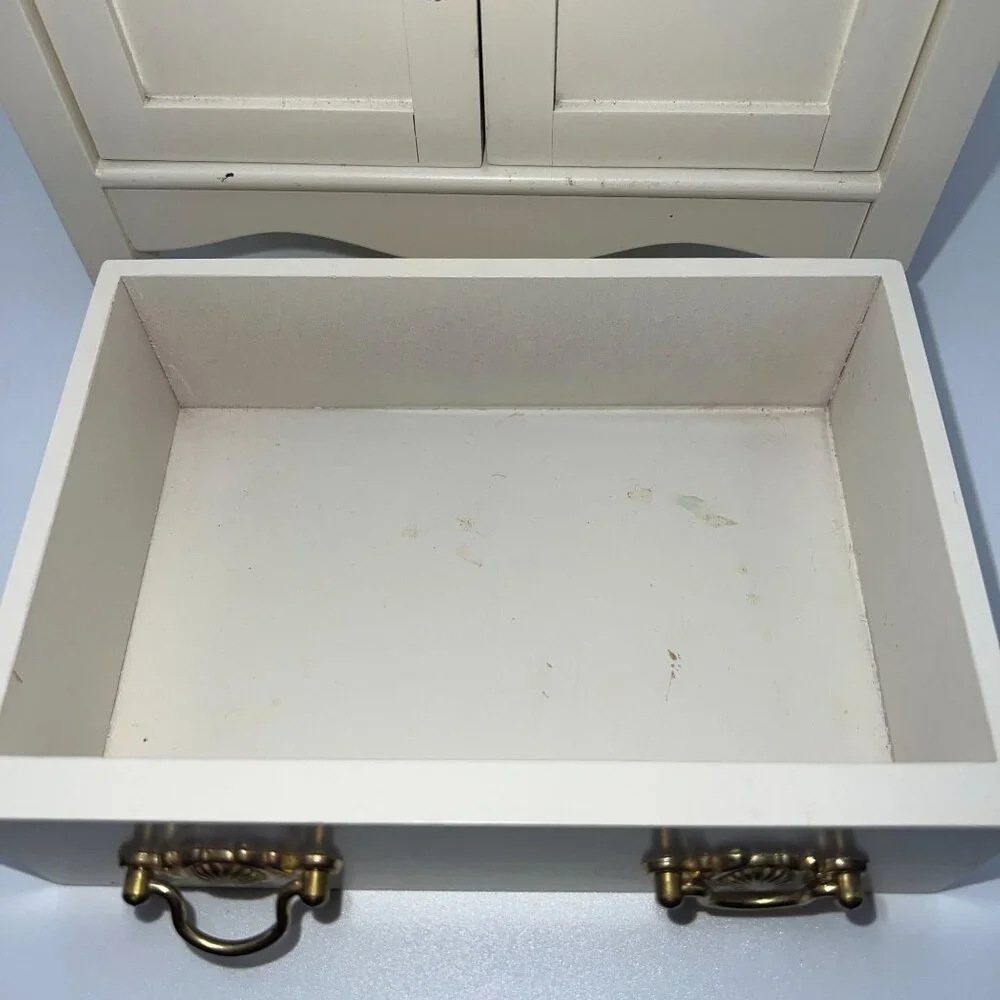 Pleasant Company American Girl Samantha Bedside Commode Nightstand Dresser Table - Picture 5 of 12